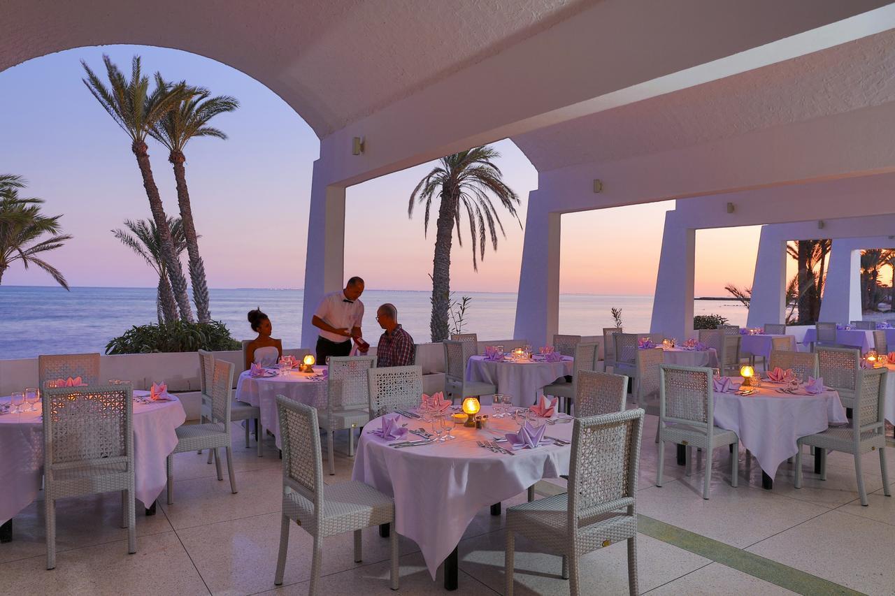 Hari Club Beach Resort Aghīr Eksteriør billede