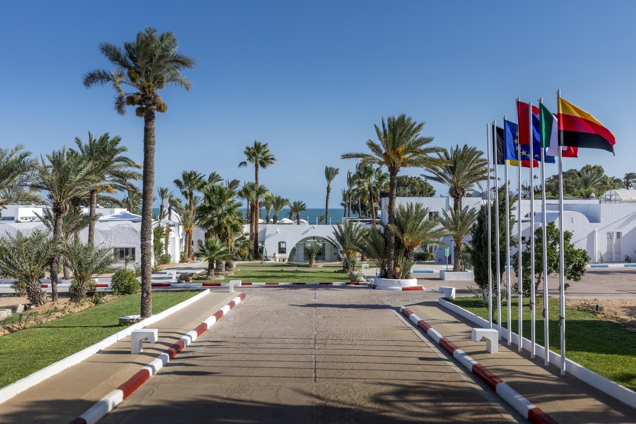 Hari Club Beach Resort Aghīr Eksteriør billede